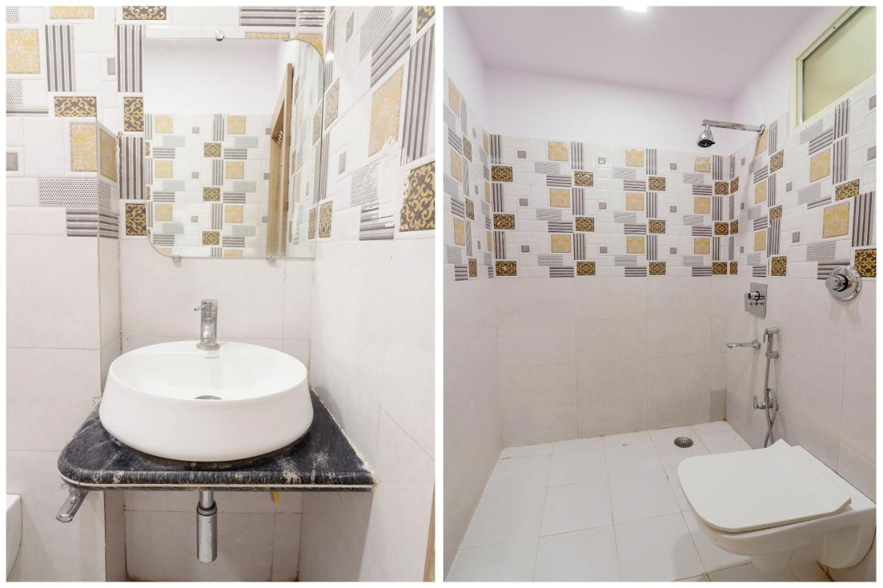 Capital O 63158 Hotel Om Sai Ram Chhatarpur Exterior photo