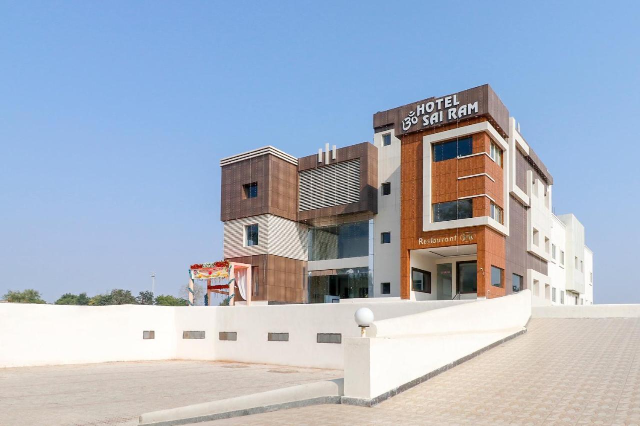 Capital O 63158 Hotel Om Sai Ram Chhatarpur Exterior photo